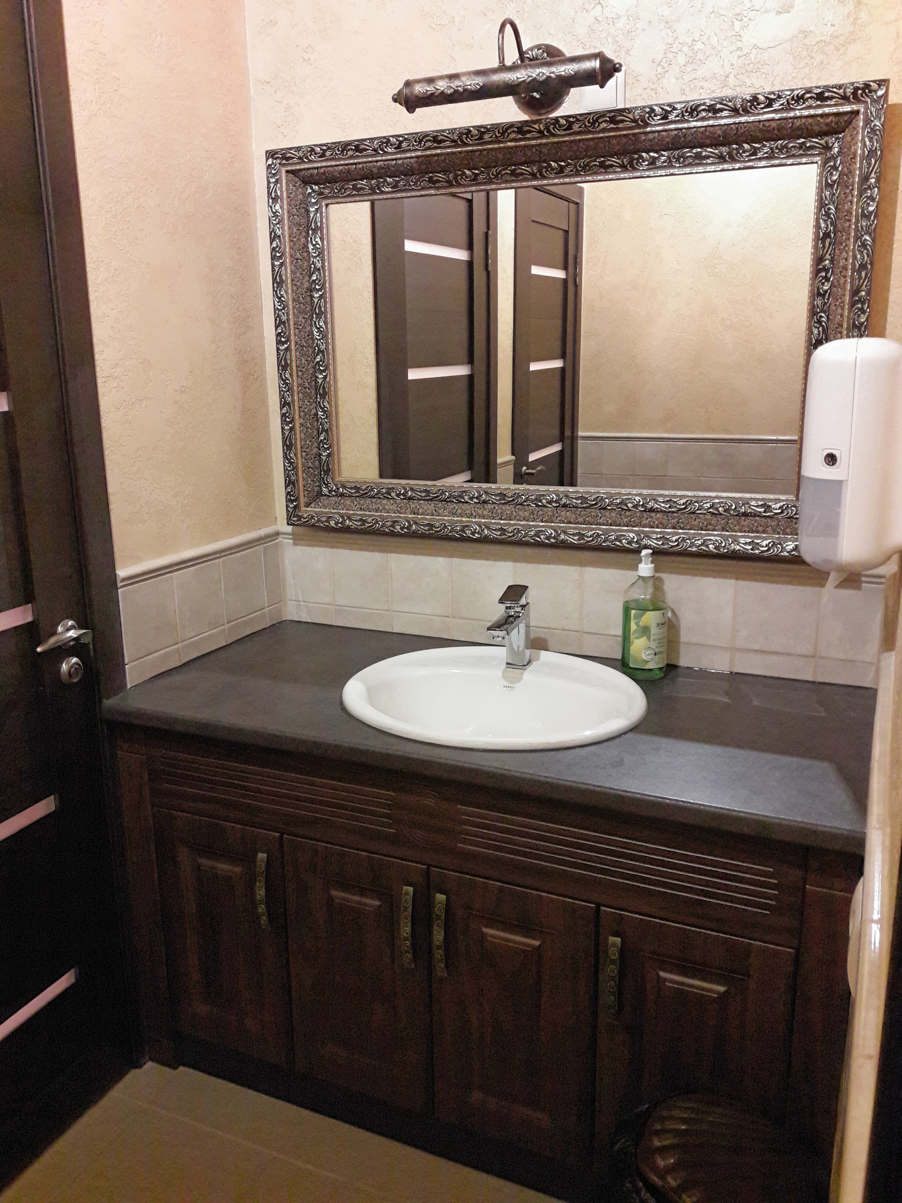 Фото Капитан