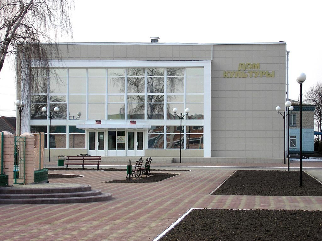 Museum Strukturnoye podrazdeleniye Komarichsky krayevedchesky muzey Mbuk Komarichsky mezhposelenchesky dom kultury, Bryansk Oblast, photo