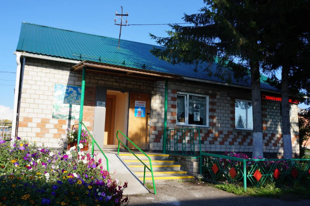 Library Yagunovskaya modelnaya selskaya biblioteka, Kemerovo Oblast, photo