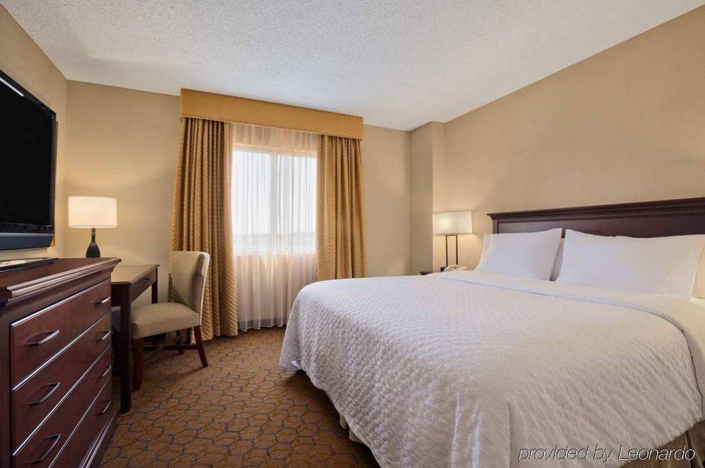 Фото Embassy Suites by Hilton Austin Arboretum