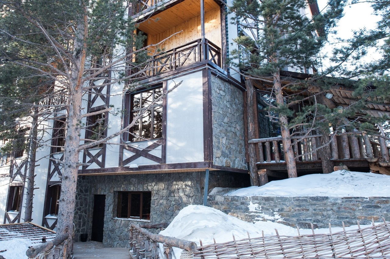 Фото отеля 1