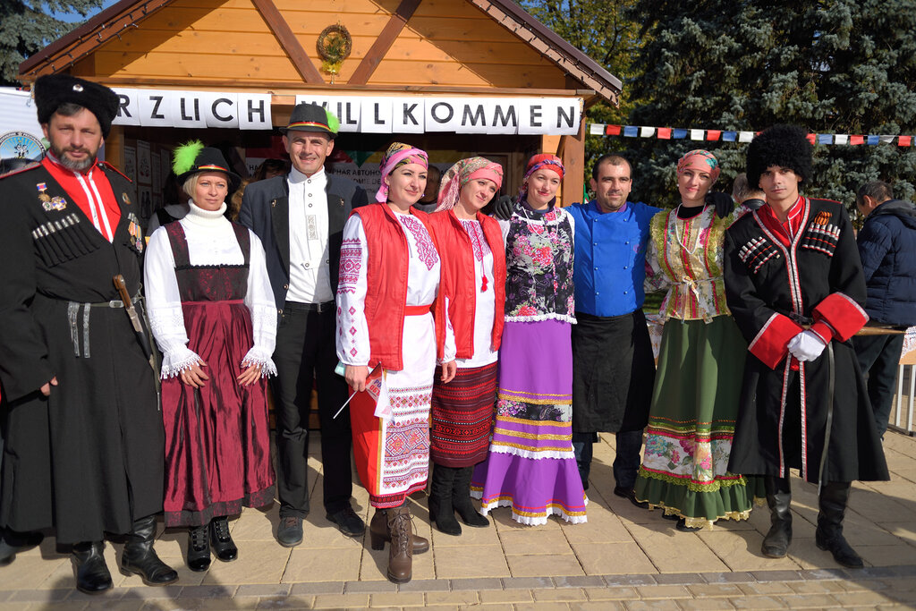 مركز ثقافي Örtliche national-kullturelle Autonomie der Deutschen, St. Maikop ، ، صورة