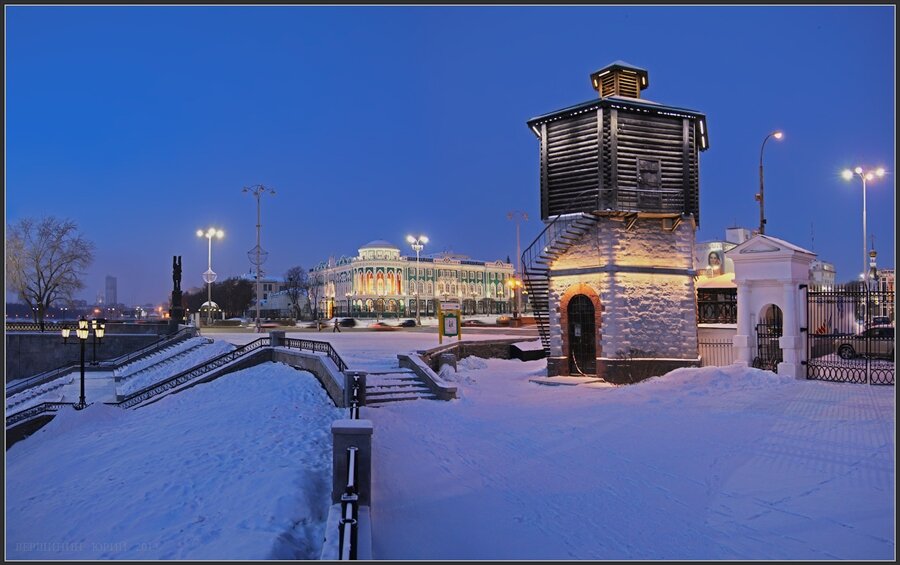 Городская елка свердловская область екатеринбург плотинка фото