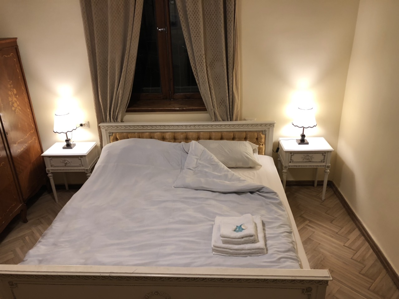 Фото At Funicular Hostel