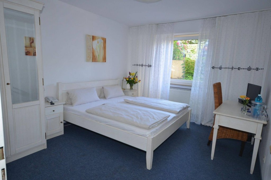 Фото Alpha Hotel Garni