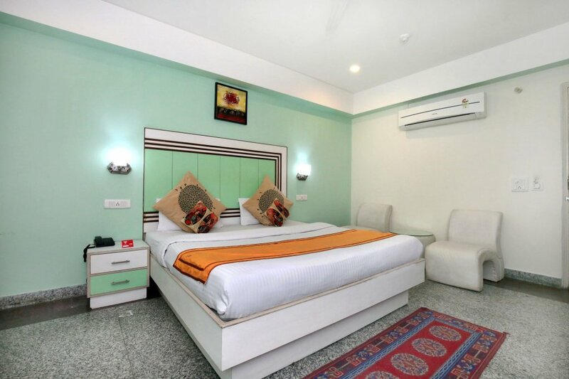 Гостиница Oyo 9575 Hotel Absolute Comfort в Чандигархе