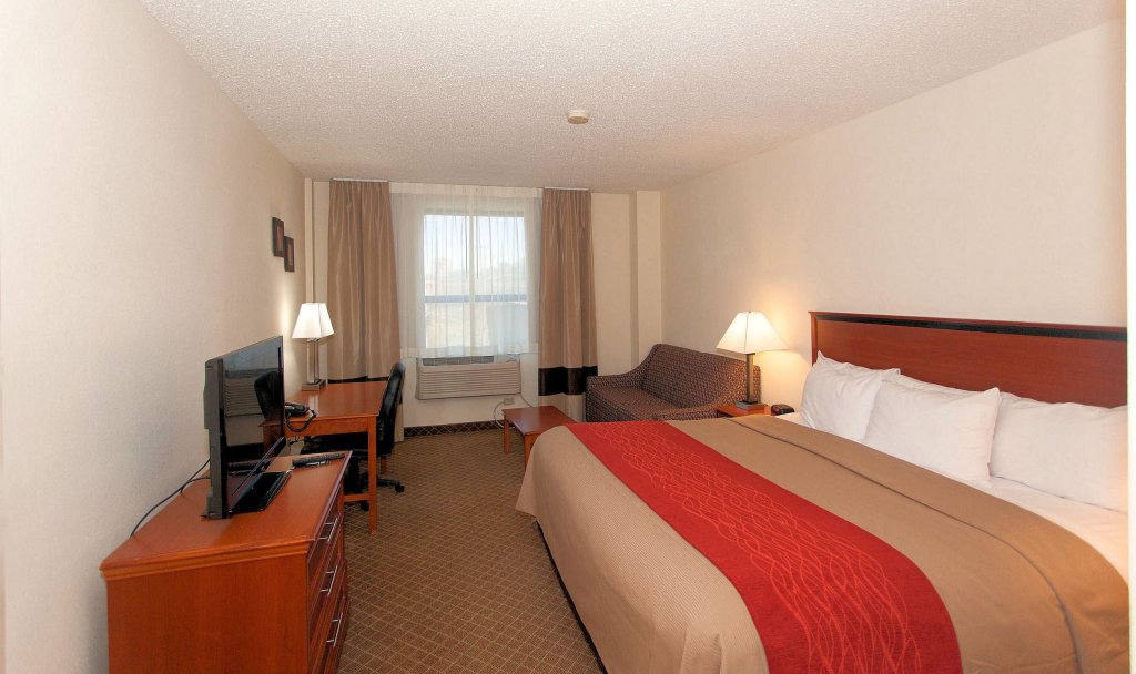 Фото Four Points by Sheraton Omaha Midtown