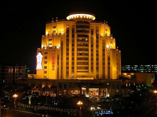 Гостиница Chinflux Mandarin Hotel в Дунгуани