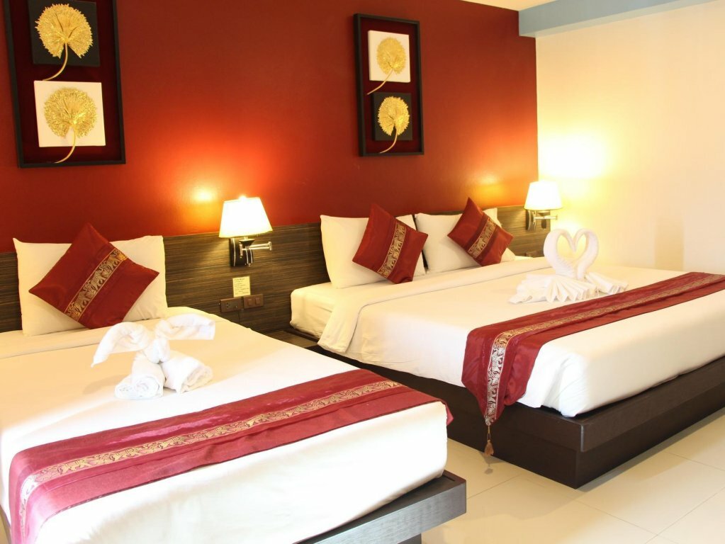 Hotel Twin, Phuket, photo