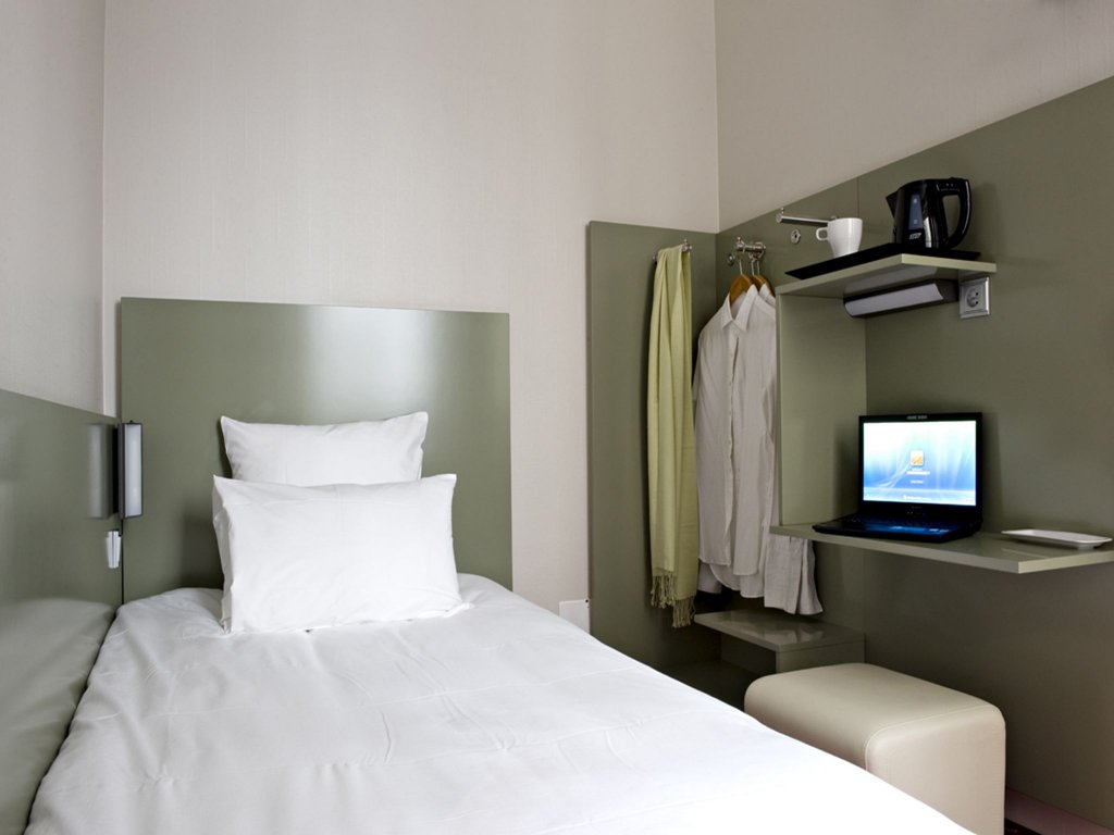 Фото Libertel Gare Du Nord Suède