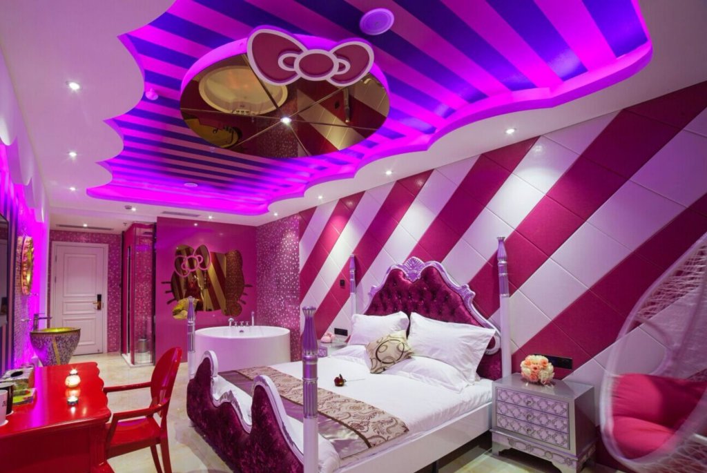 Фото Suzhou Huazhiyu Lover Theme Hotel