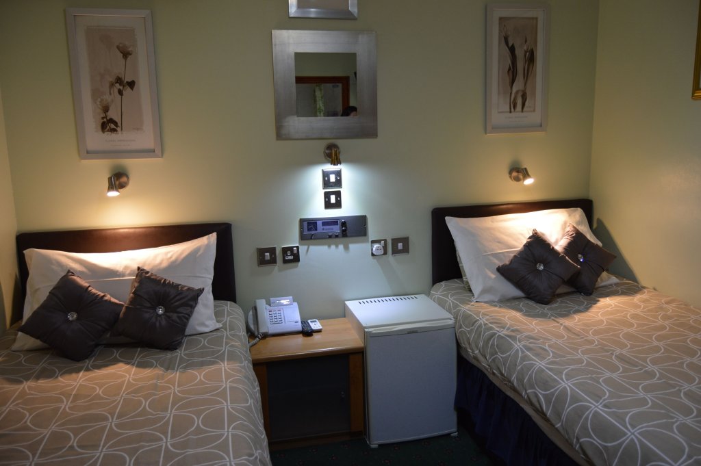 Фото Park Avenue Hotel