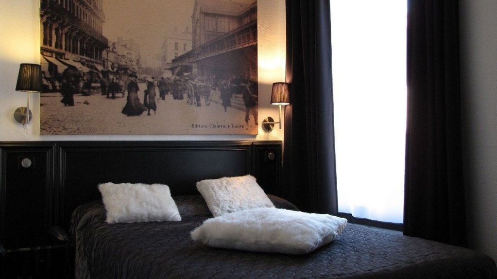 Фото Hotel De France