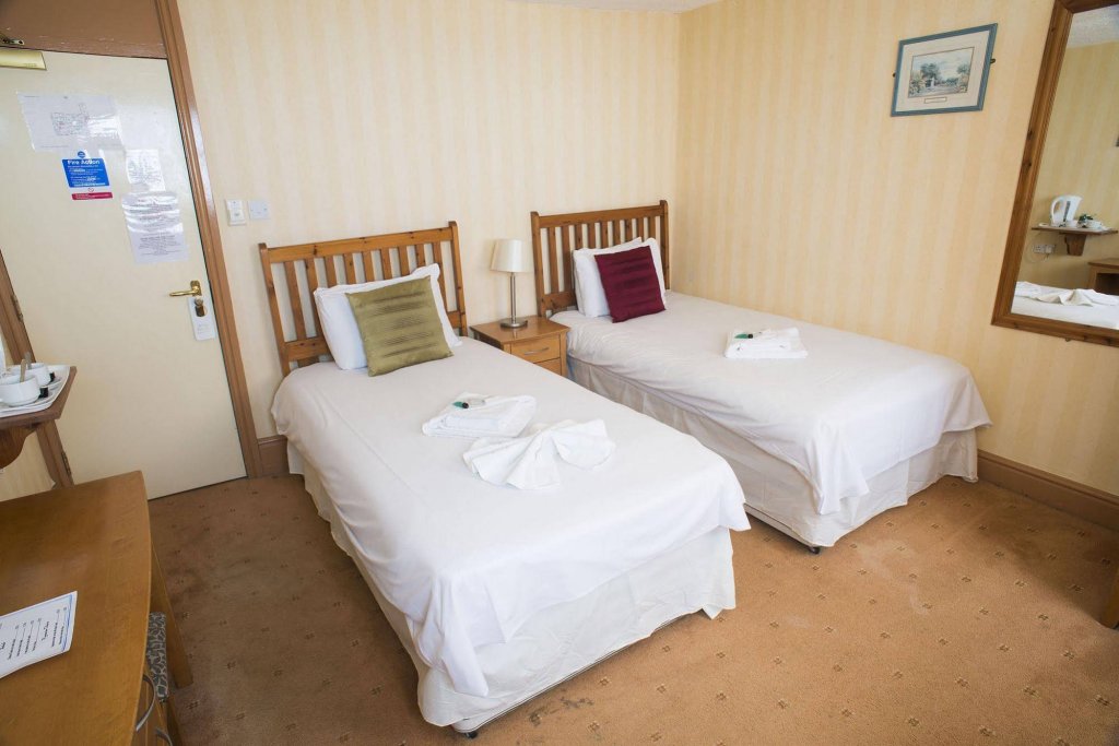Фото The Pier Hotel