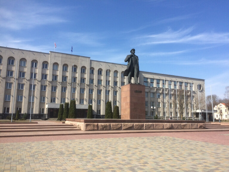 Жанровая скульптура В. И. Ленин, Гродно, фото