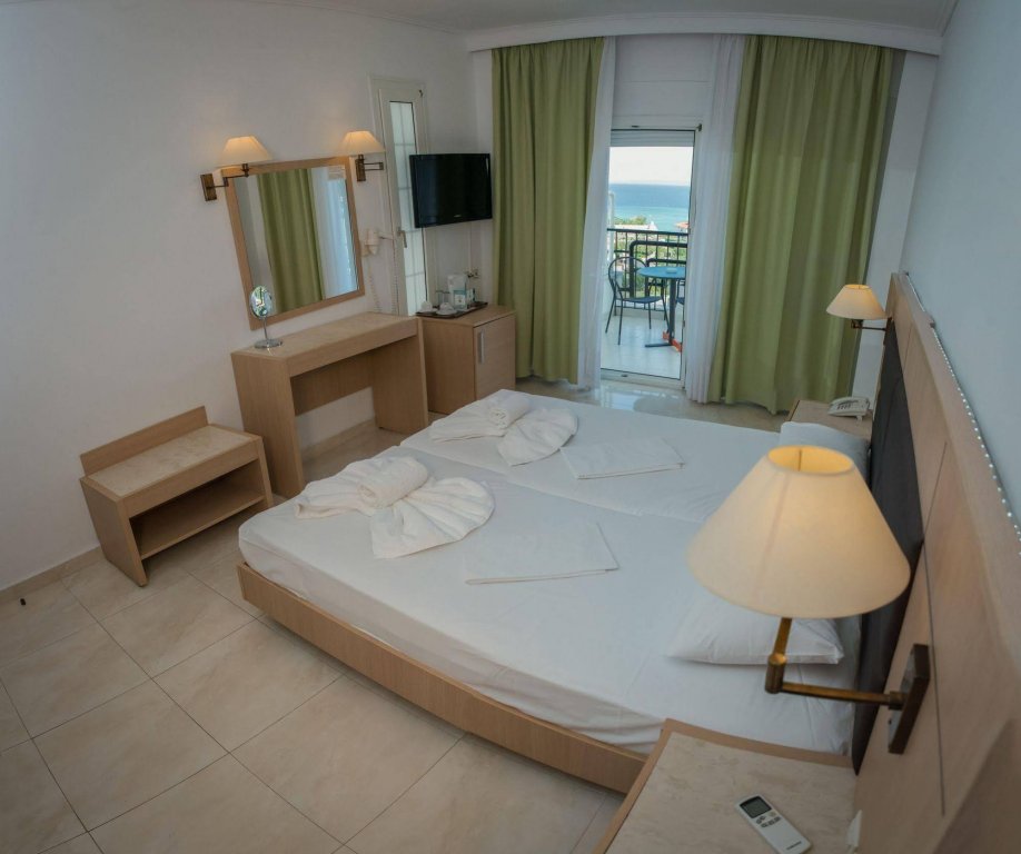 Фото Perla Hotel Halkidiki