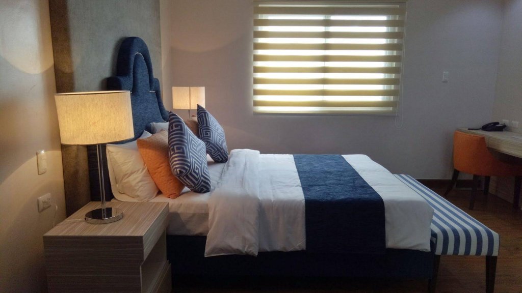 Фото La Maja Rica Hotel