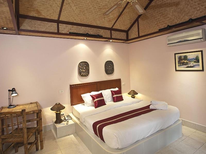 Фото Friendship Beach Resort & Atmanjai Wellness Centre