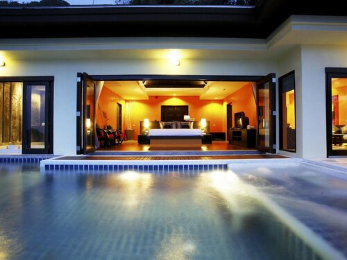 Гостиница Andamantra Resort & Villa Phuket
