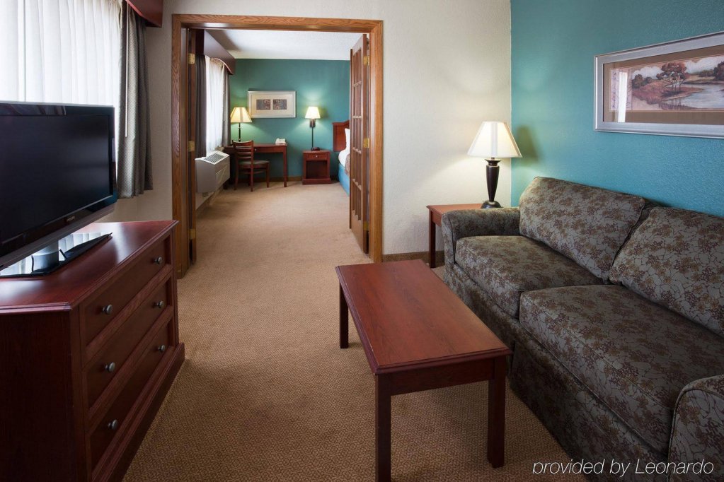 Фото AmericInn by Wyndham Chippewa Falls