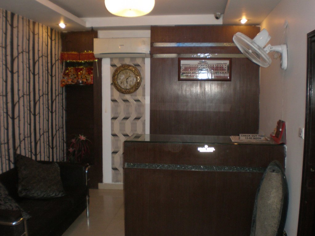 Фото отеля 2