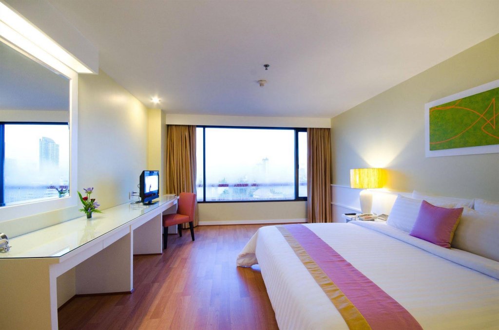 Фото Tongtara Riverview Hotel