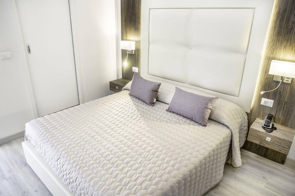 Фото Hotel All'Orologio