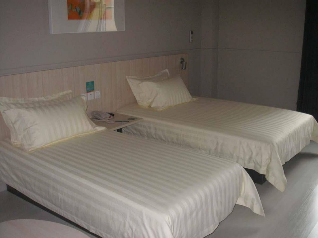 Фото Jinjiang Inn Nanchang Aixihu