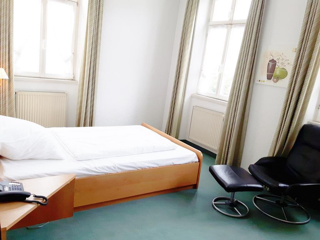 Фото Hotel Restaurant Erbprinz Walldorf