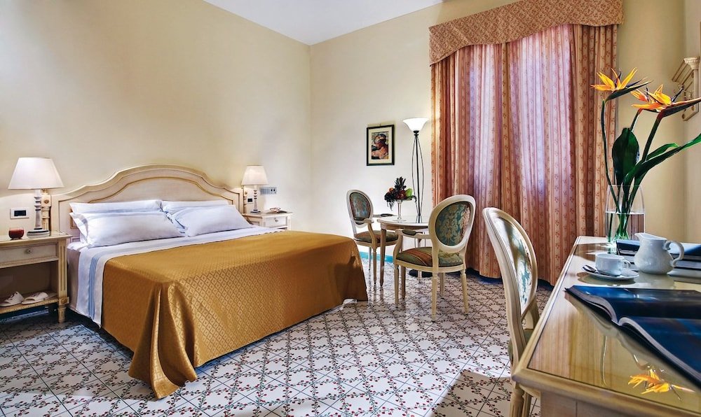 Фото Regina Isabella - Resort SPA Restaurant