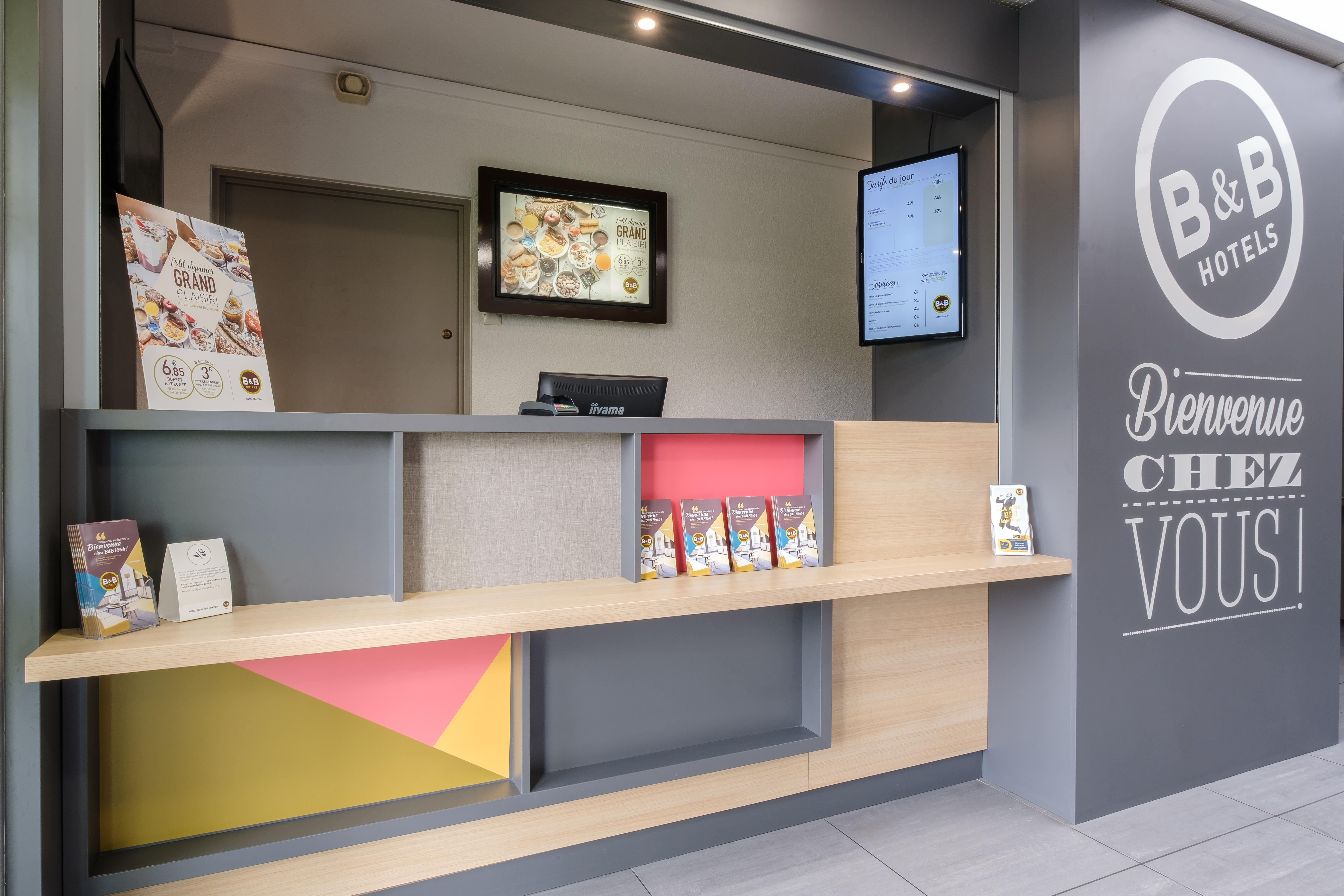 Фото B&b Hotel Calais Centre St Pierre