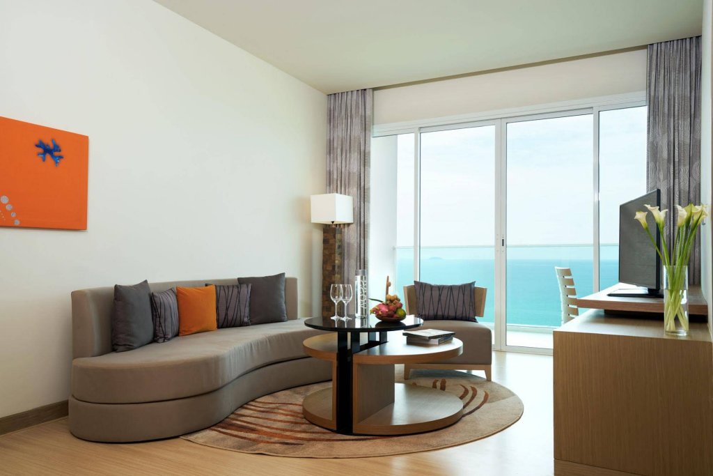 Фото Movenpick Siam Hotel Na Jomtien Pattaya - Sha Extra Plus