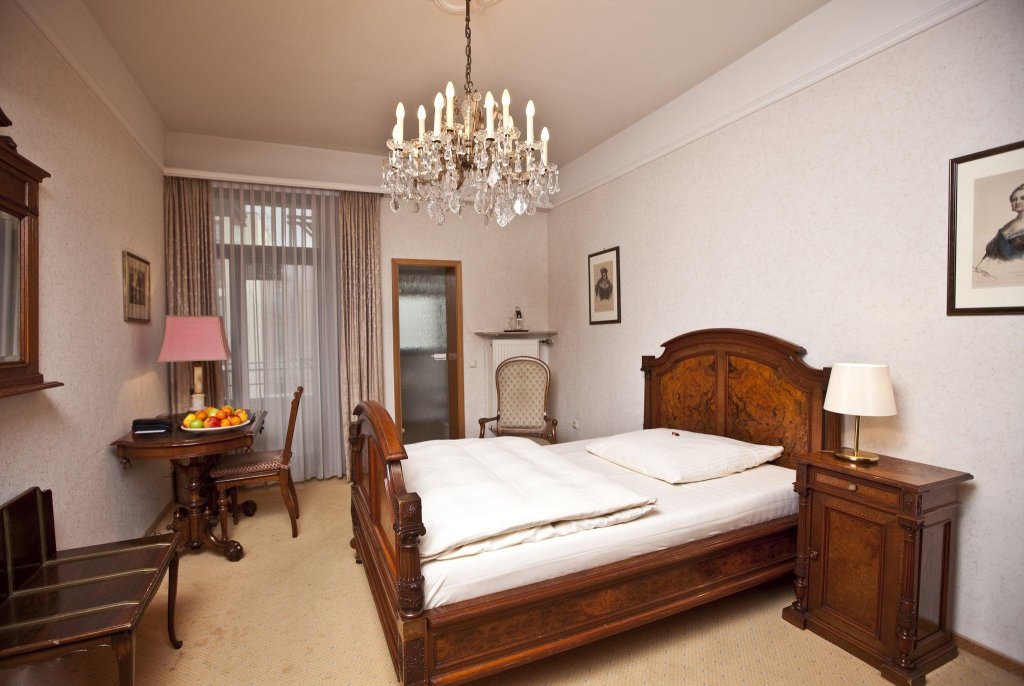 Фото The Midtown Hotel by The New Yorker