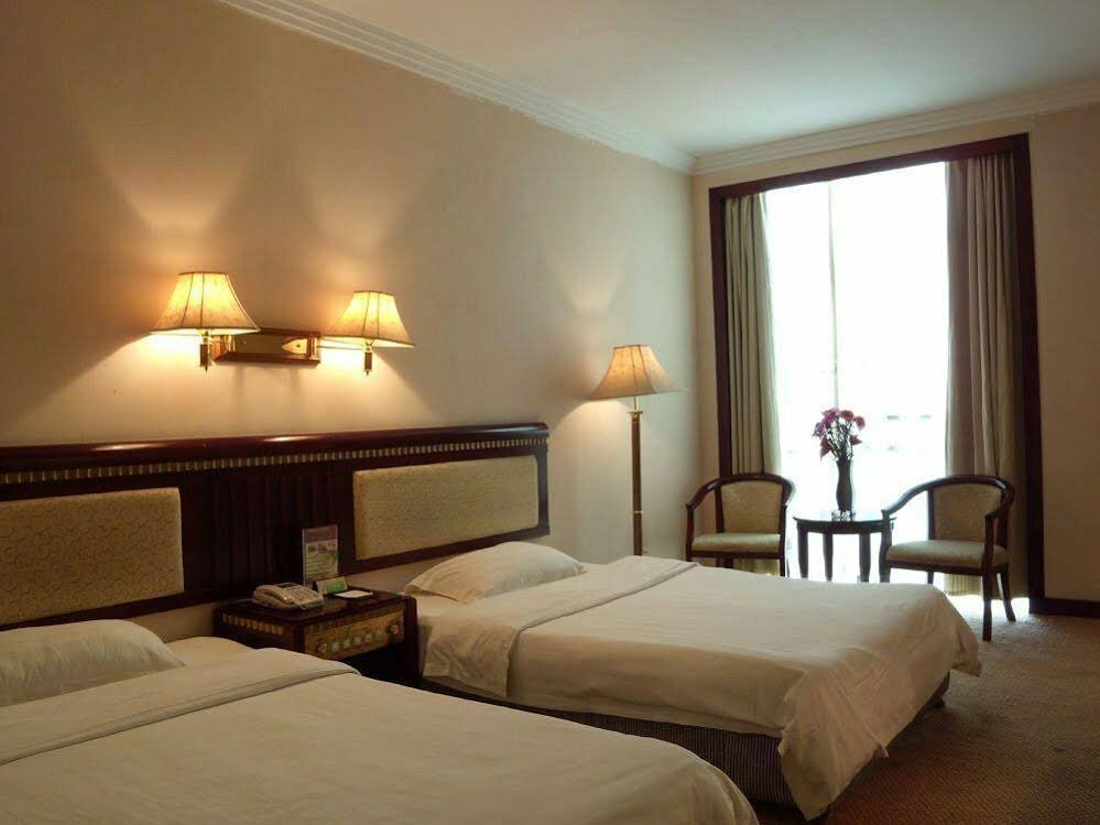 Hotel Guilin Zelin Hotel, Guilin, photo