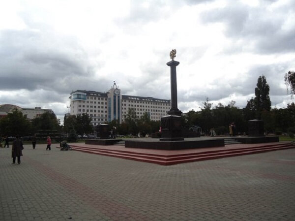 Памятник, мемориал Старый Оскол - город воинской славы, Старый Оскол, фото