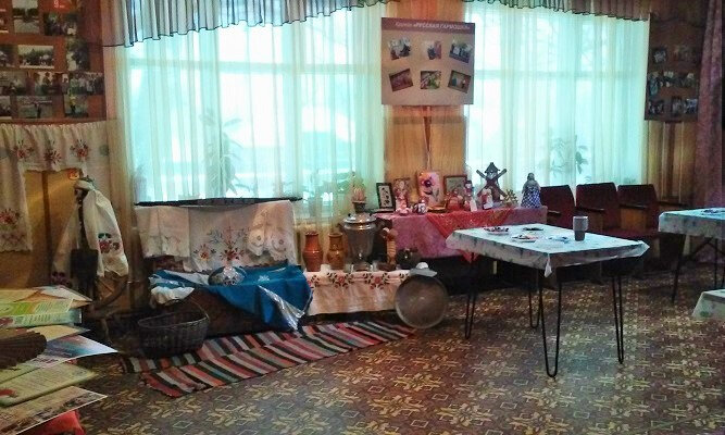 مكتبة Малоприваловский Сельский Дом Культуры ، مقاطعة فورونيج، صورة