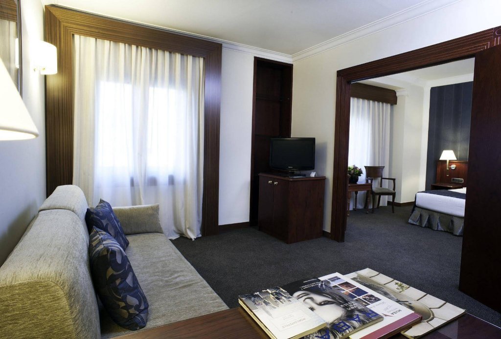 Фото El Avenida Palace Hotel