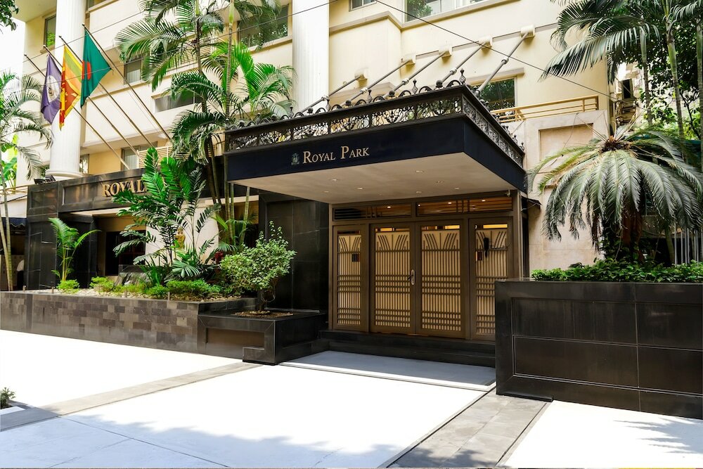 Фото Royal Park Residence Hotel