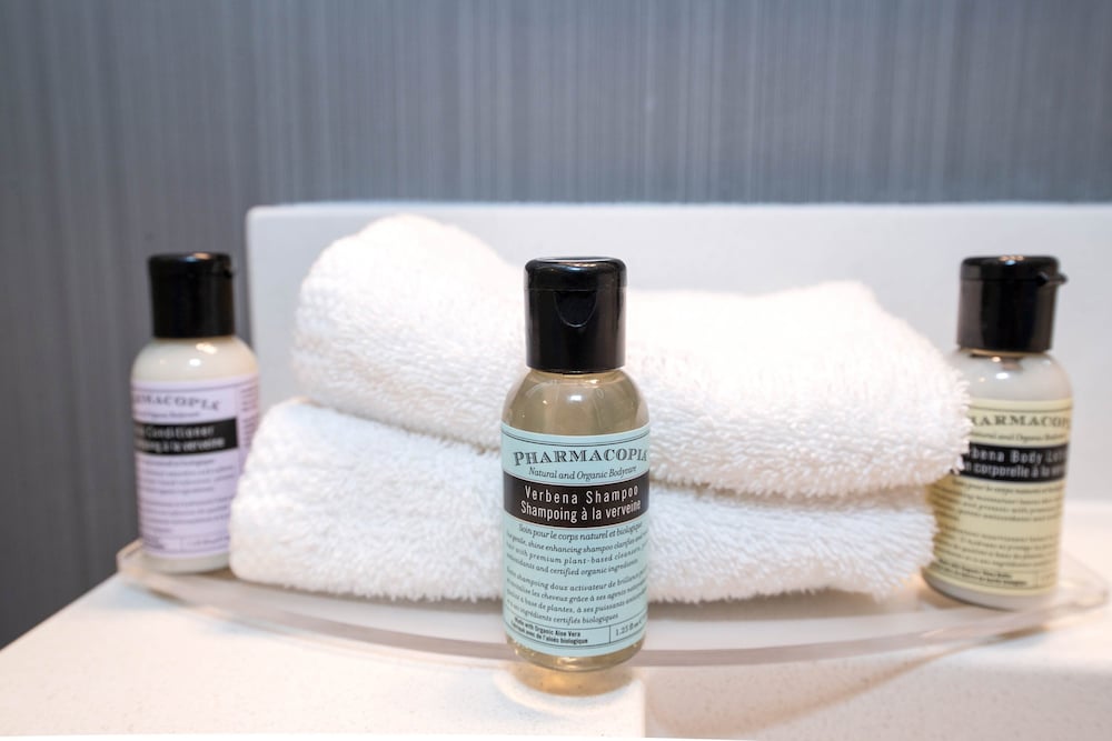 Фото Sandman Signature Calgary Downtown Hotel