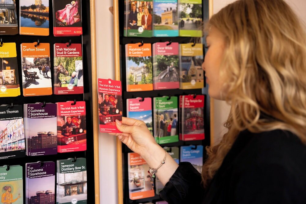 Фото Camden Deluxe Hotel