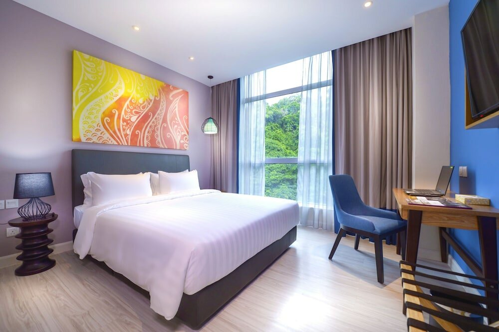 Фото Mercure Kota Kinabalu City Centre