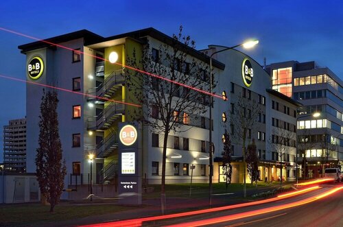 Внешний вид отеля B&b Hotel Frankfurt-Niederrad в Франкфурте-на-Майне, фото 4