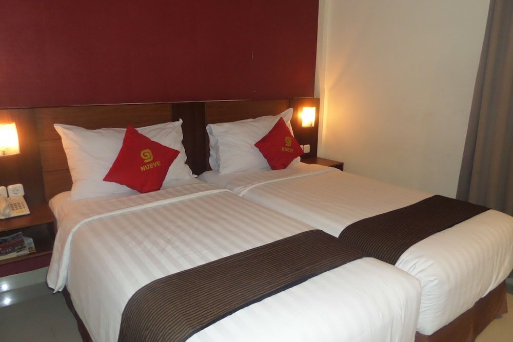 Фото Nueve Jogja Hotel