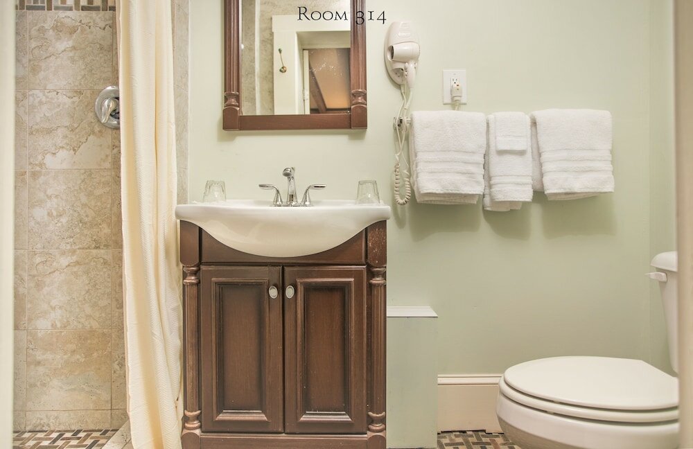 Фото 17Hundred90 Inn and Restaurant