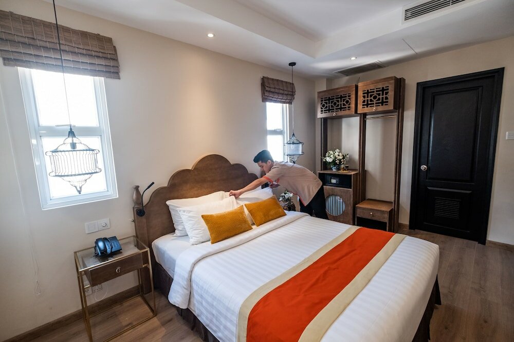 Фото Sanouva Saigon Hotel
