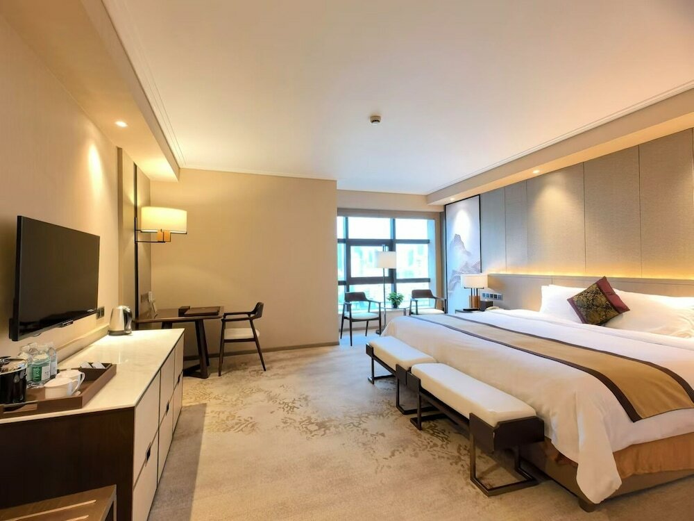 Фото Pine City Hotel