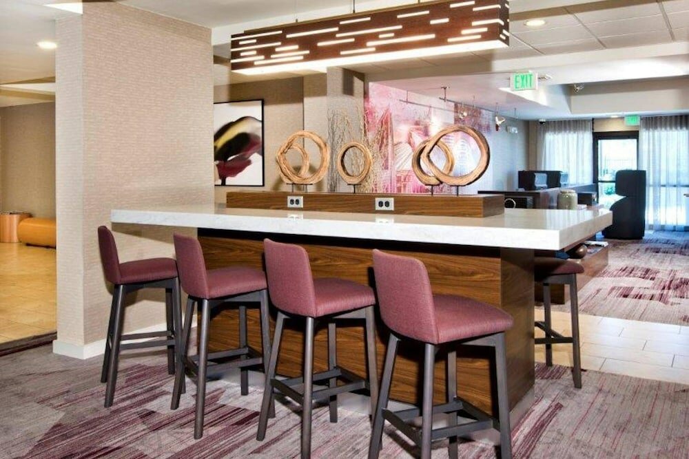 Фото Courtyard by Marriott Ballantyne