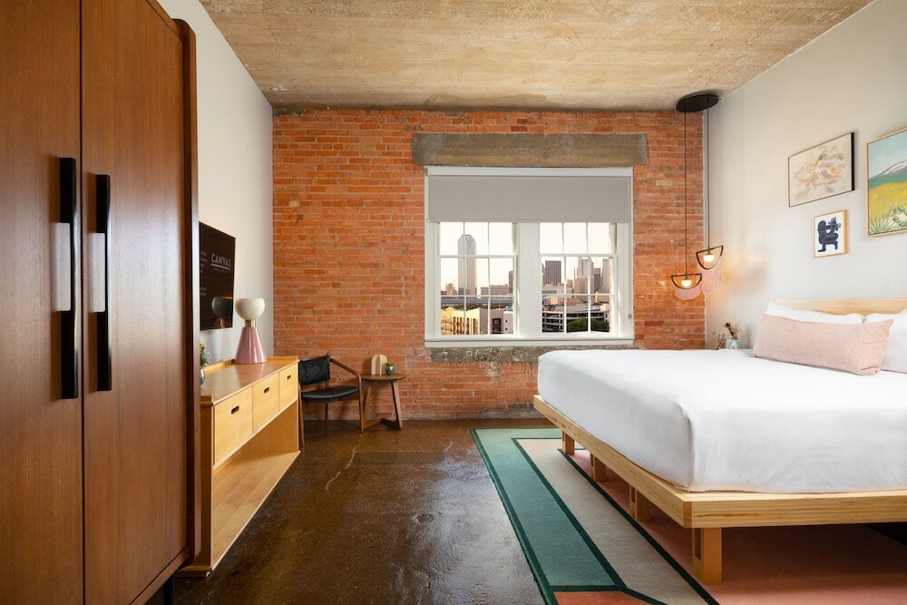 Фото Canvas Hotel Dallas