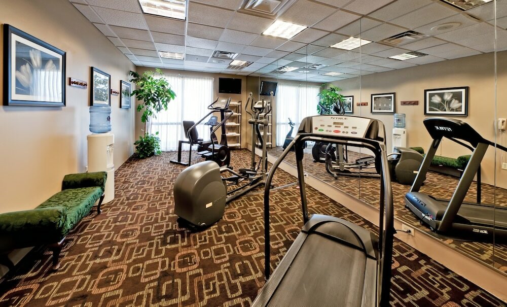 Фото Hawthorn Suites by Wyndham Midwest City Tinker Afb