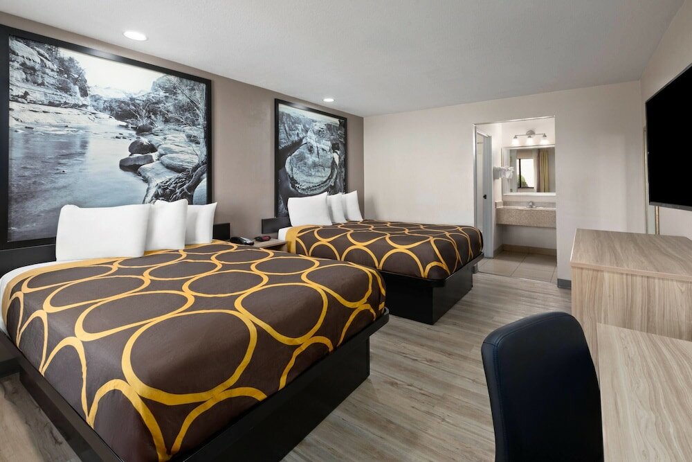 Фото Super 8 by Wyndham Tucson/Grant Road Area Az